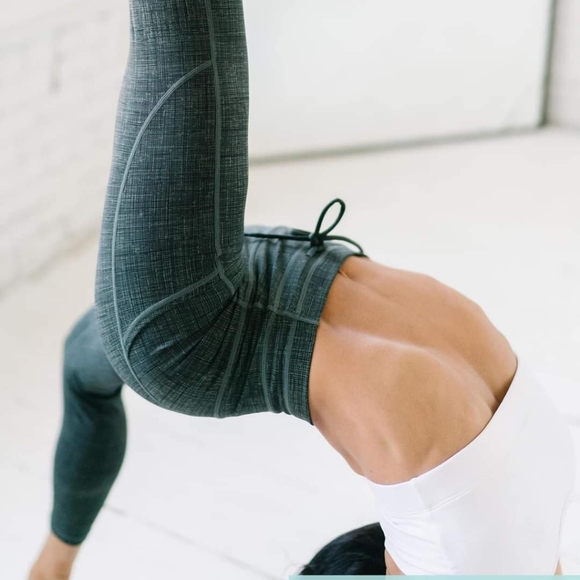 ZYIA Luxe Drawstring Sage Medley 4 - Picture 1 of 3